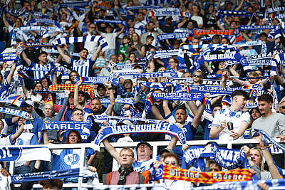 Fans im BBBank Wildpark