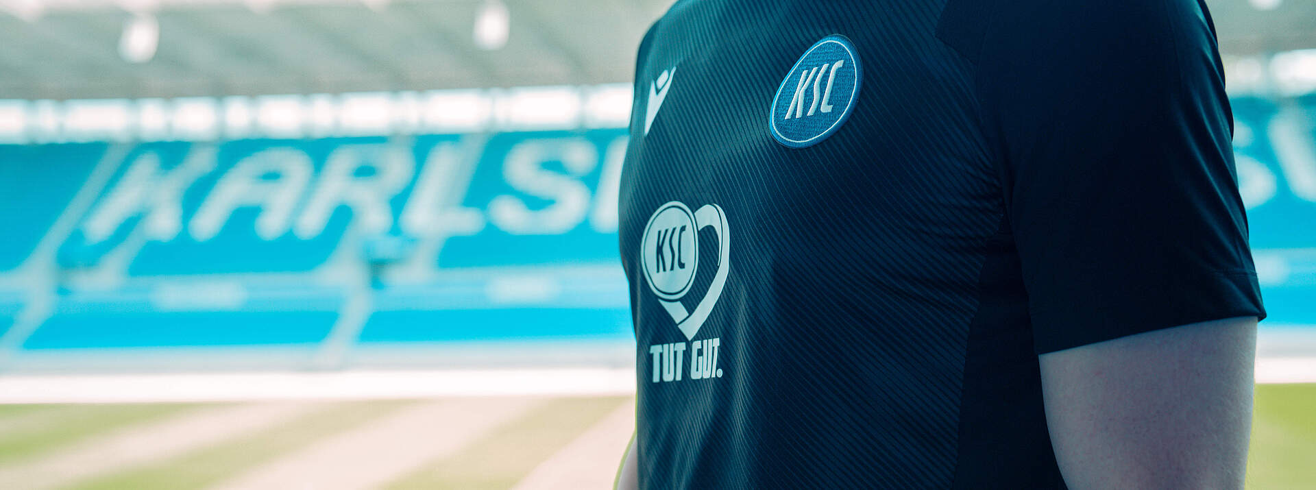 T-Shirt mit Aufdruck "KSC TUT GUT."